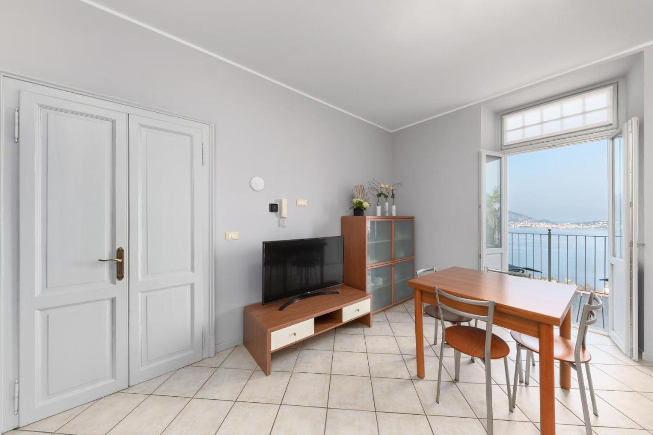 Villa Anna By Casa Da Suite Baveno Exterior photo